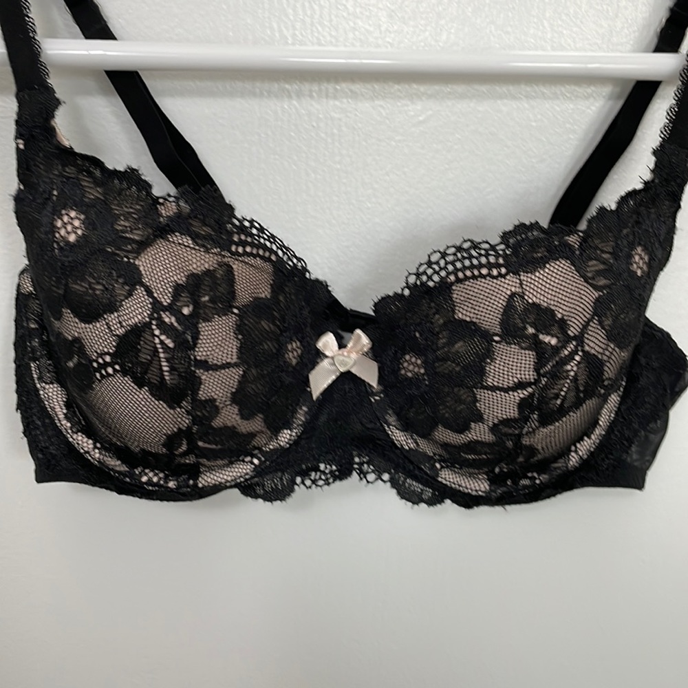 Black Lace Body by Victoria Bra 36B